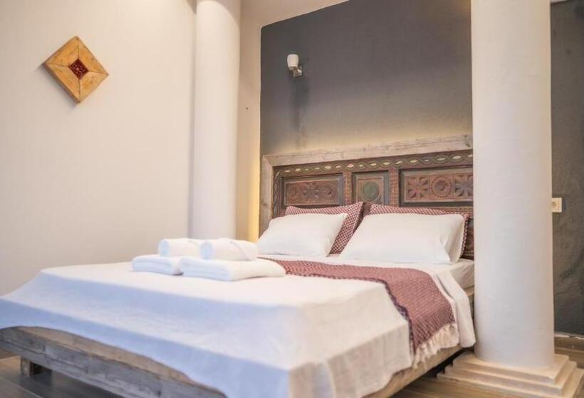 Номер Стандарт Вид на Море с Балконом, Sultan Hotel Kalkan