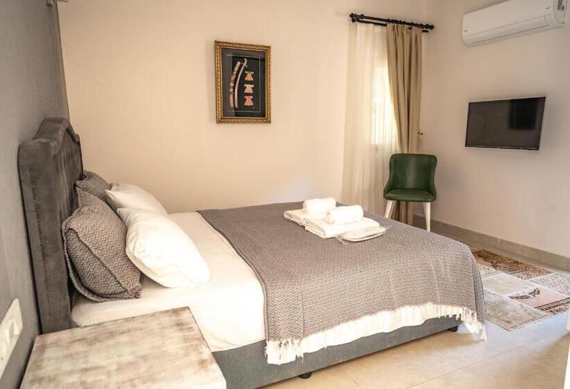 Номер Стандарт, Sultan Hotel Kalkan