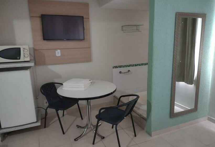 Люкс с гидромассажем, Hot Springs Flat Apart Hotel Master Luxo Com Banheira