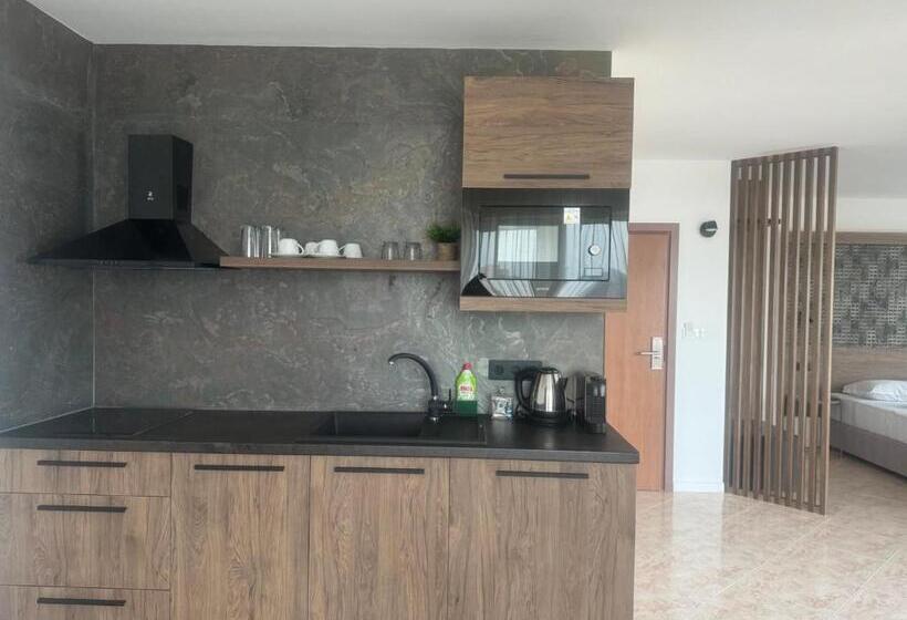 Студия Стандарт Вид на Море, Villa Mia