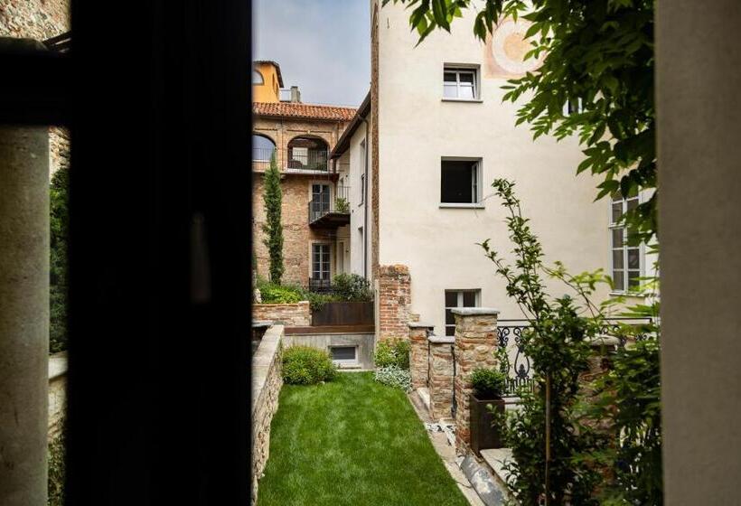 آپارتمان 1 خوابه با چشم‌انداز باغ, Palazzo Fauzone Relais