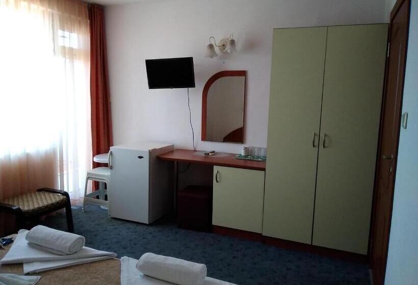 Семейный Номер, Family Hotel Dramchev
