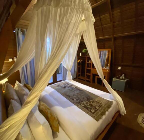 Номер Стандарт с Террасой, Kubu Bakas Guest House
