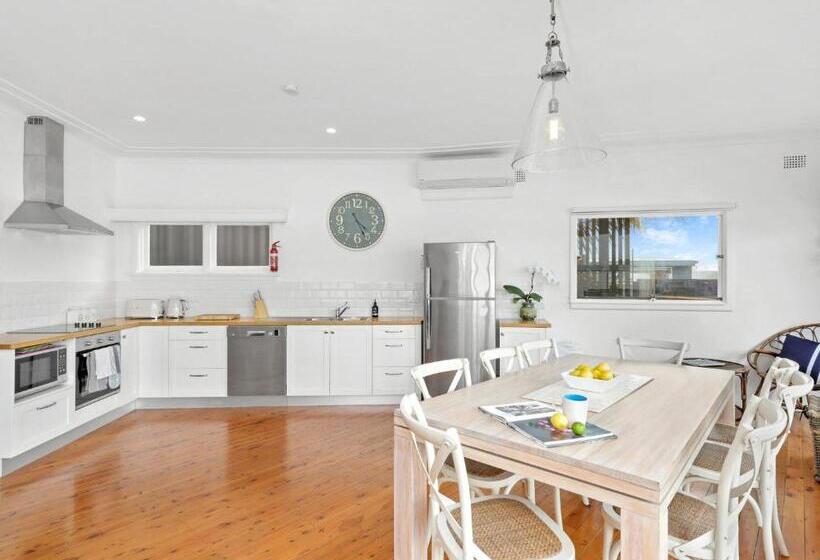 침실 1개 주택, Barrenjoey Beach House