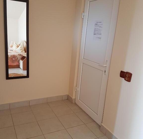 Номер Стандарт, Vila Razvan Costinesti