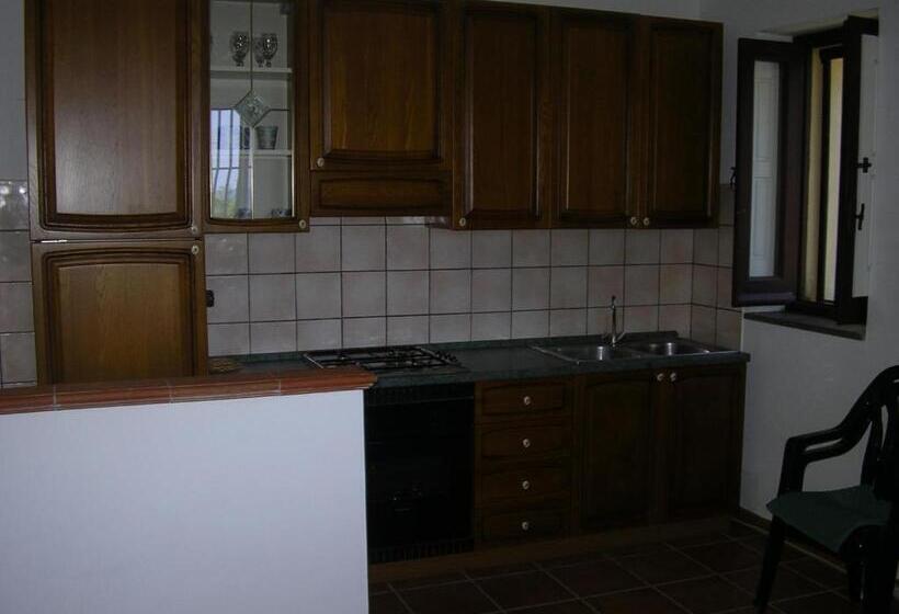 آپارتمان 1 خوابه با چشم‌انداز دریا, Agriturismo Torre Rinusa