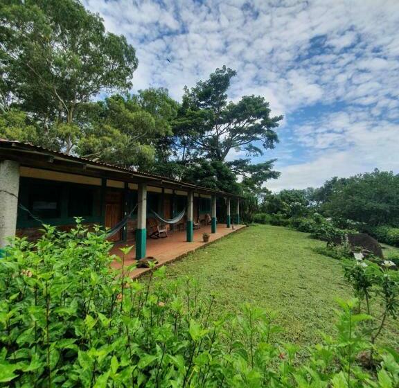 Номер Стандарт Трехместный, El Encanto Garden