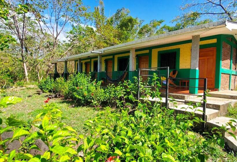 Номер Стандарт Трехместный, El Encanto Garden