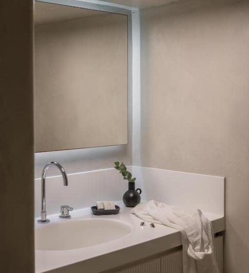 프리미엄 스위트, Enigma Suites
