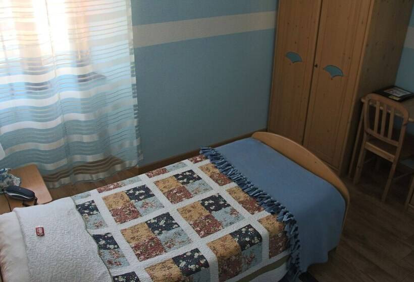 Habitación Estándar Individual, La Fontana