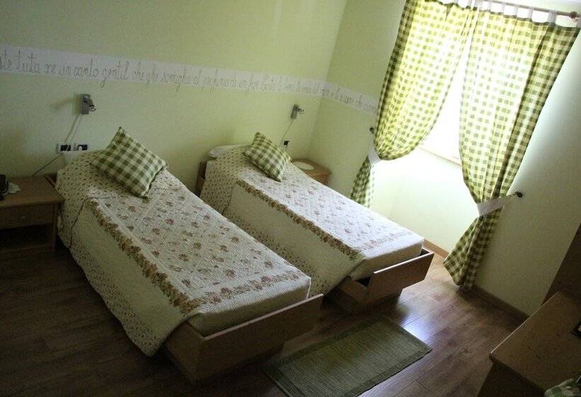 Habitación Estándar, La Fontana