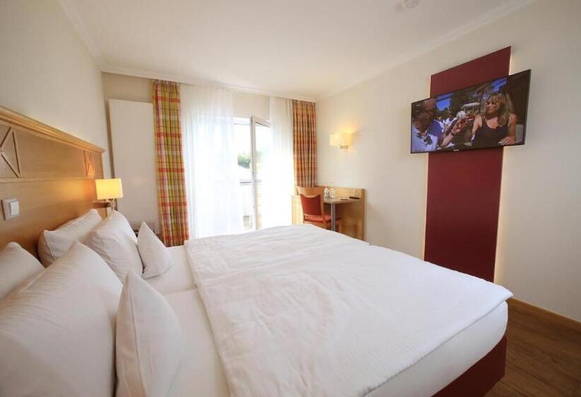 Номер Superior с Балконом, Landidyll Hotel Restaurant Birkenhof