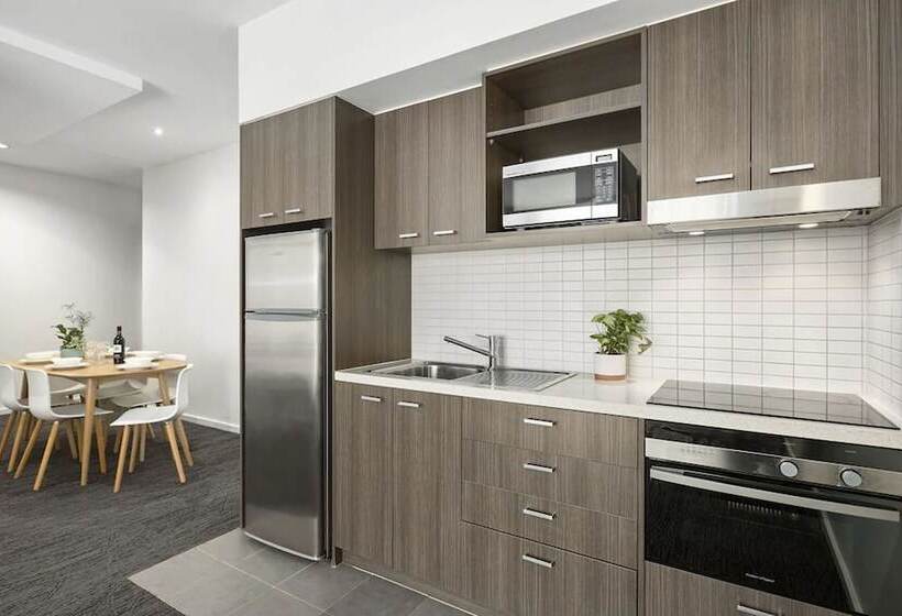 Apartamento 2 Dormitórios, Quest Caroline Springs