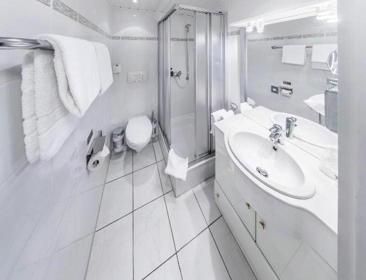 Номер Комфорт, Montana Landhotel Gummersbach Nord