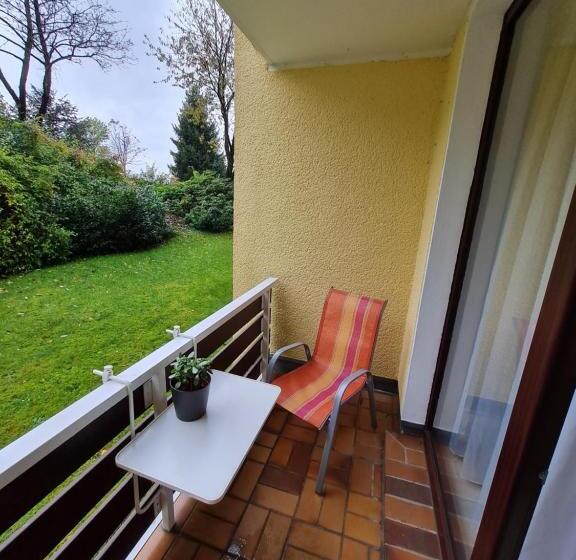 Номер Стандарт, Montana Landhotel Gummersbach Nord