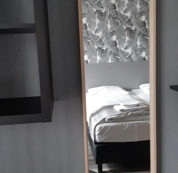 Номер Стандарт, Ravel Hotel Cyrano