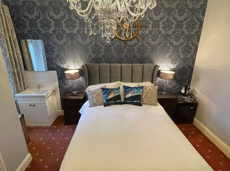 Номер Стандарт, Mcgraths Blackpool
