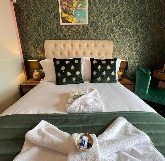 Номер Стандарт, Mcgraths Blackpool