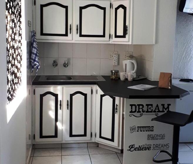 Номер Стандарт Вид на Сад, 13th Avenue Guesthouse Benoni