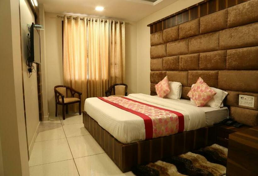 Quarto Deluxe, Kush Ganga   50 Meter From Har Ki Pauri, Haridwar