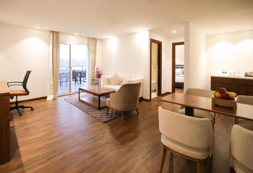 سوئیت پریمیوم, Regenta Suites Gurugram, Sohna Road, Sector 49
