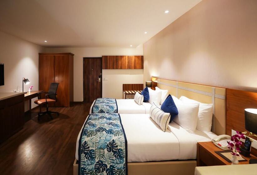اتاق اجرایی, Regenta Suites Gurugram, Sohna Road, Sector 49