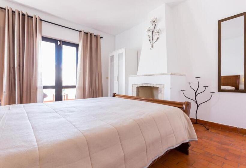 اتاق استاندارد با بالکن, Safari Beach Guest House
