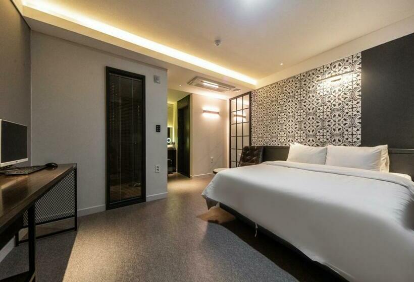اتاق لوکس, West In Hotel Yeosu