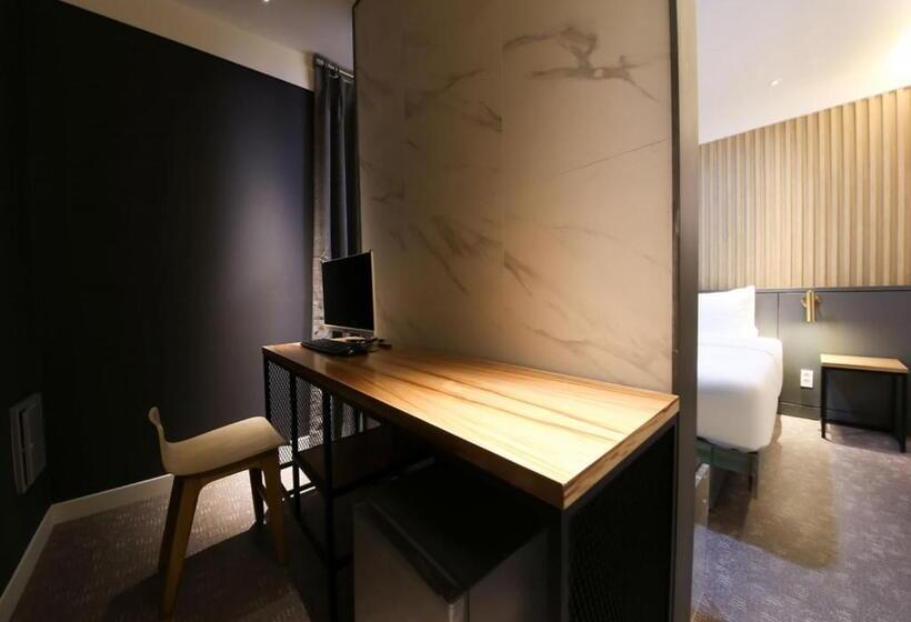 اتاق استاندارد با وان آب گرم, West In Hotel Yeosu
