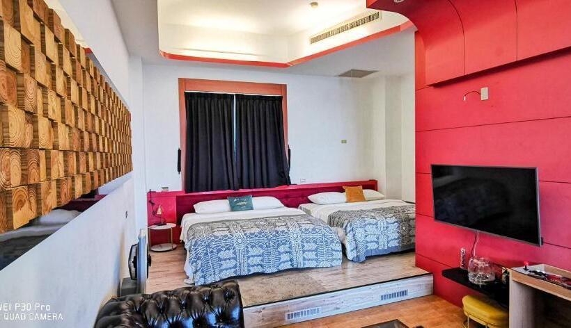 ویلای یک اتاق خوابه با استخر شنا, Sky Villa   南灣薇拉海景莊園 包棟villa