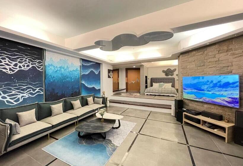 ویلای 2 خوابه, Sky Villa   南灣薇拉海景莊園 包棟villa