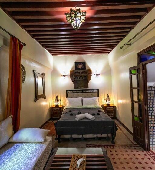 家庭间, Dar El Yasmine