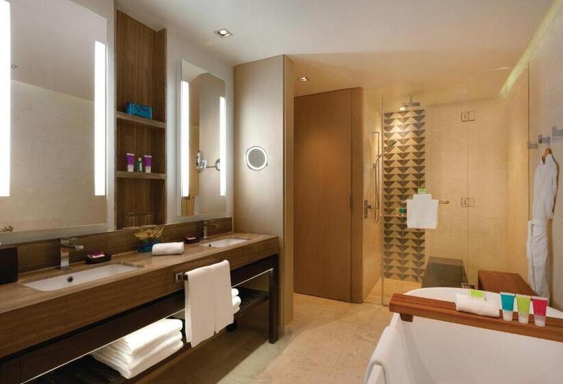 סוויטת ג'וניור, Hyatt Zilara Rose Hall Adults Only All Inclusive