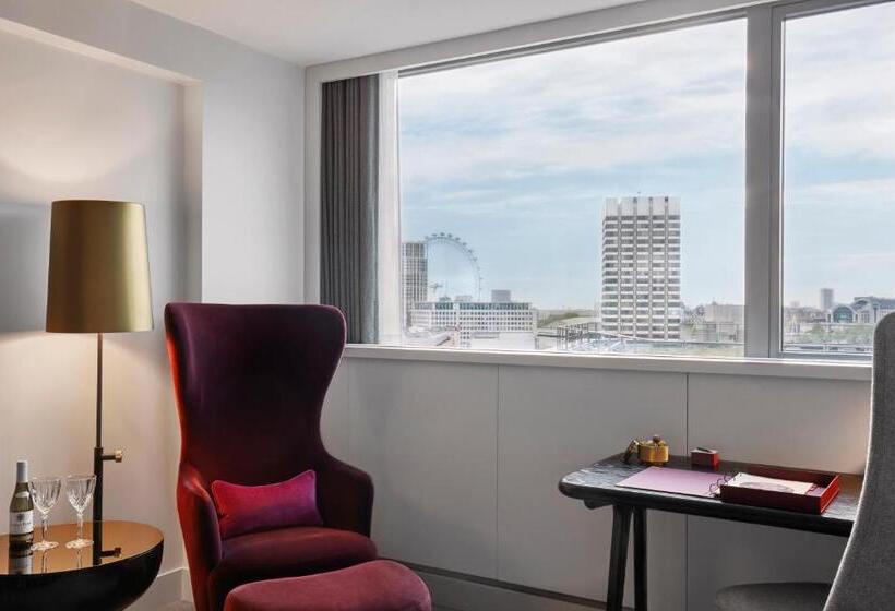 Номер Superior, Sea Containers London