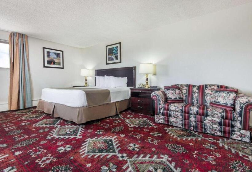 Люкс Кровать Кинг, Travelodge By Wyndham Laramie