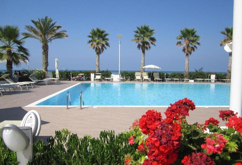 带大床的标准间, Martur Resort