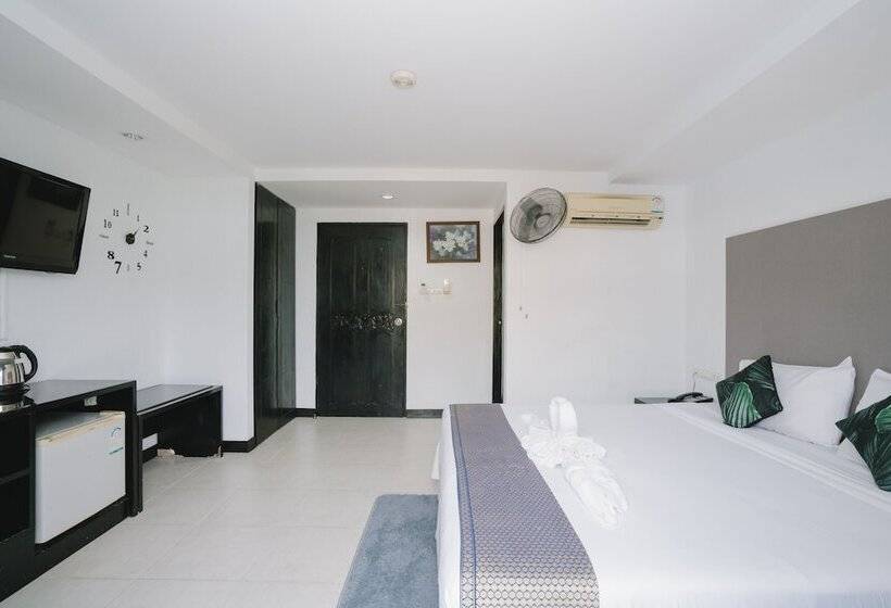 חדר סטנדרט, Noble House Patong