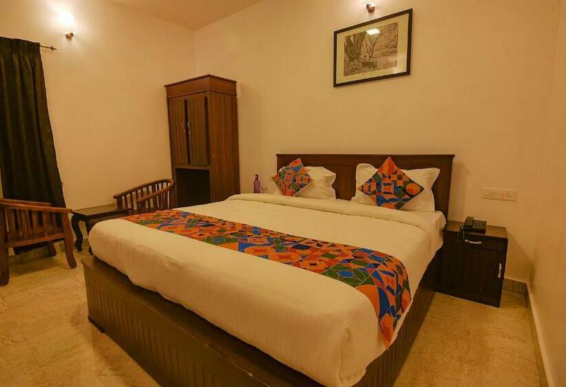 高级大房间, Fabhotel Greenwood Stays