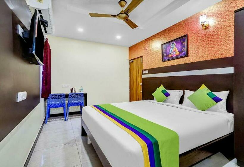 Номер Стандарт, Treebo Sripadha Residency Alipiri Road