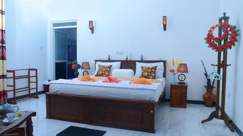 Апартаменты Deluxe 1 Спальня, Gold Sand Resort