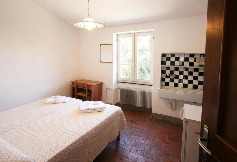 Четырехместный Номер Стандарт, Santuario Ns Soviore Cinque Terre