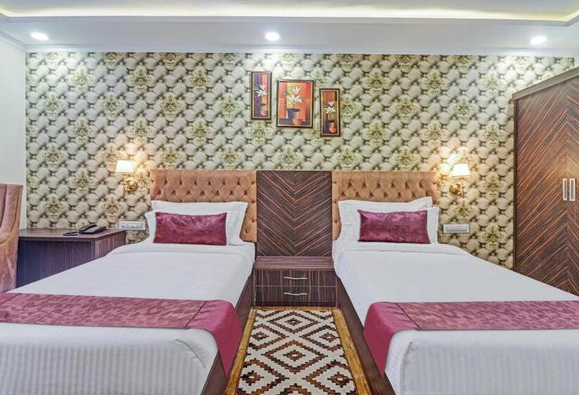 Quarto Superior, Woodville Inn   Hotel In Mcleodganj