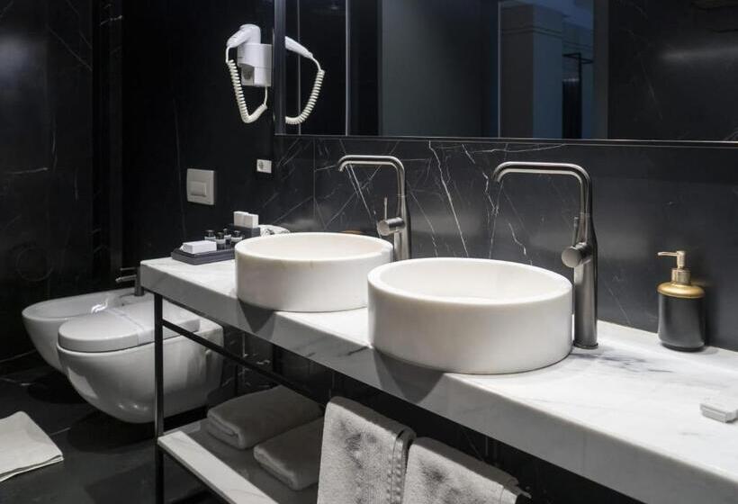 带1个卧室的带阳台的公寓, Moncafe Hotel Etico Tirana