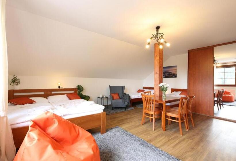 شقة غرفة واحدة ذات إطلالة, úpatí Ještědu   Apartmány