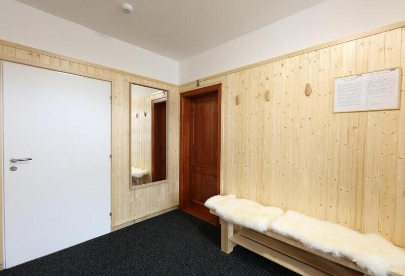 جناح جونيور مطل على الحديقة, úpatí Ještědu   Apartmány