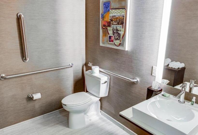 سوئیت برای معلولان, Cambria Hotel Plano   Frisco