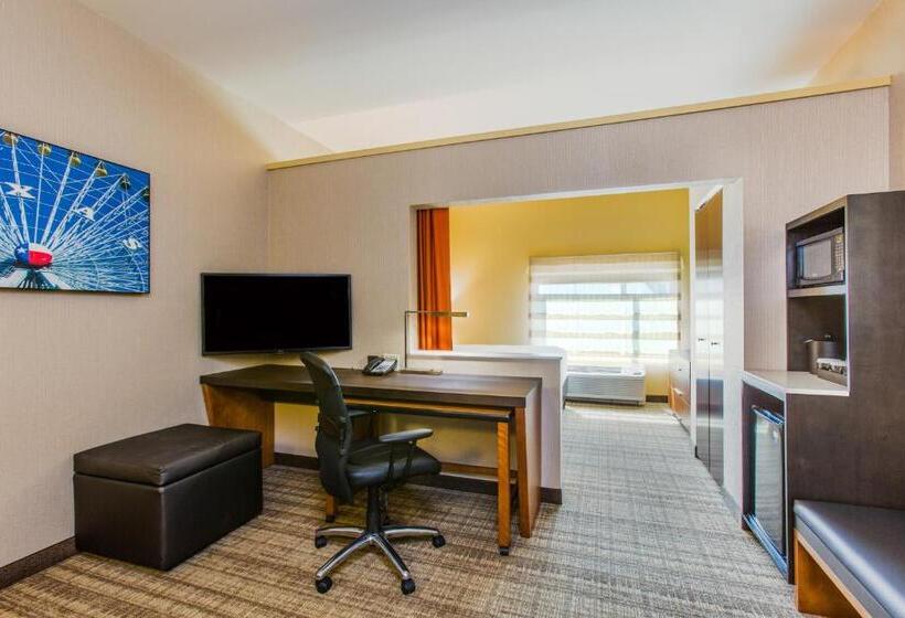 Люкс Executive Кровать Кинг, Cambria Hotel Plano   Frisco