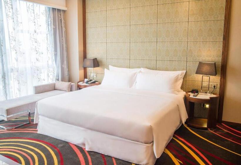 سوئیت اجرایی با تخت کینگ, Ramada Plaza Huizhou East