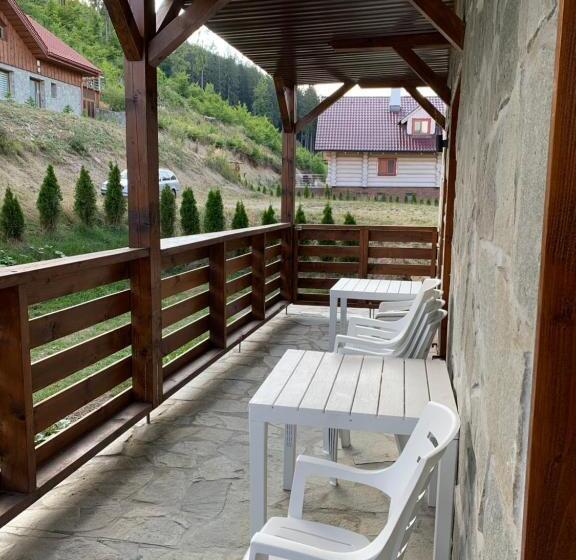 침실 3개 아파트, Apartmány Valča