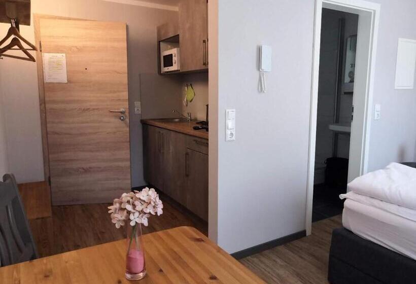 Номер Стандарт Индивидуальный, Motel Q   Das Kleine Stadt